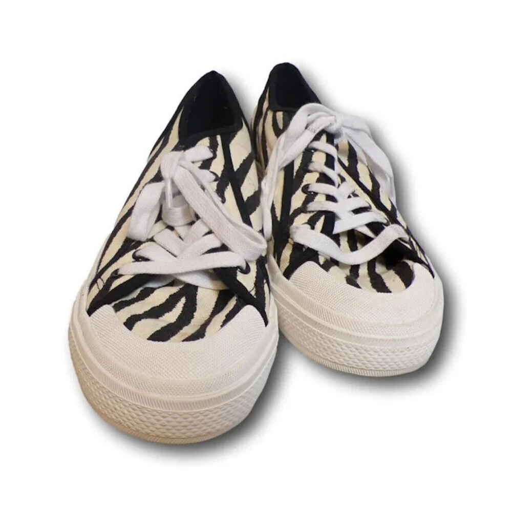 Womens H&M Zebra Print Sneakers Size: 9